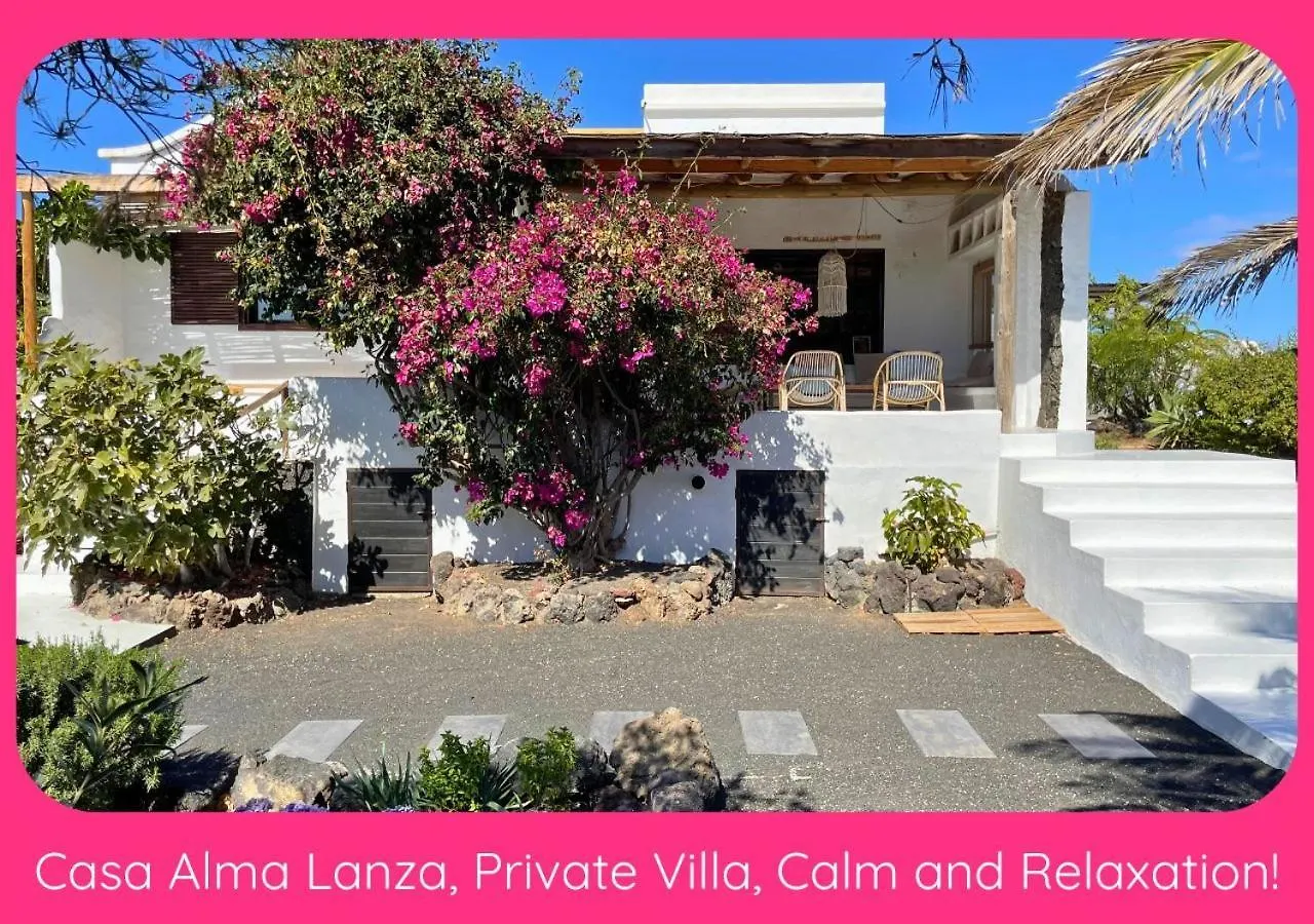 Hébergement de vacances Full Relaxation - Private Villa - Sea View - Private Garden - 2 Terraces - 3 Bedrooms - Wifi - Parking - Washing Machine Güime